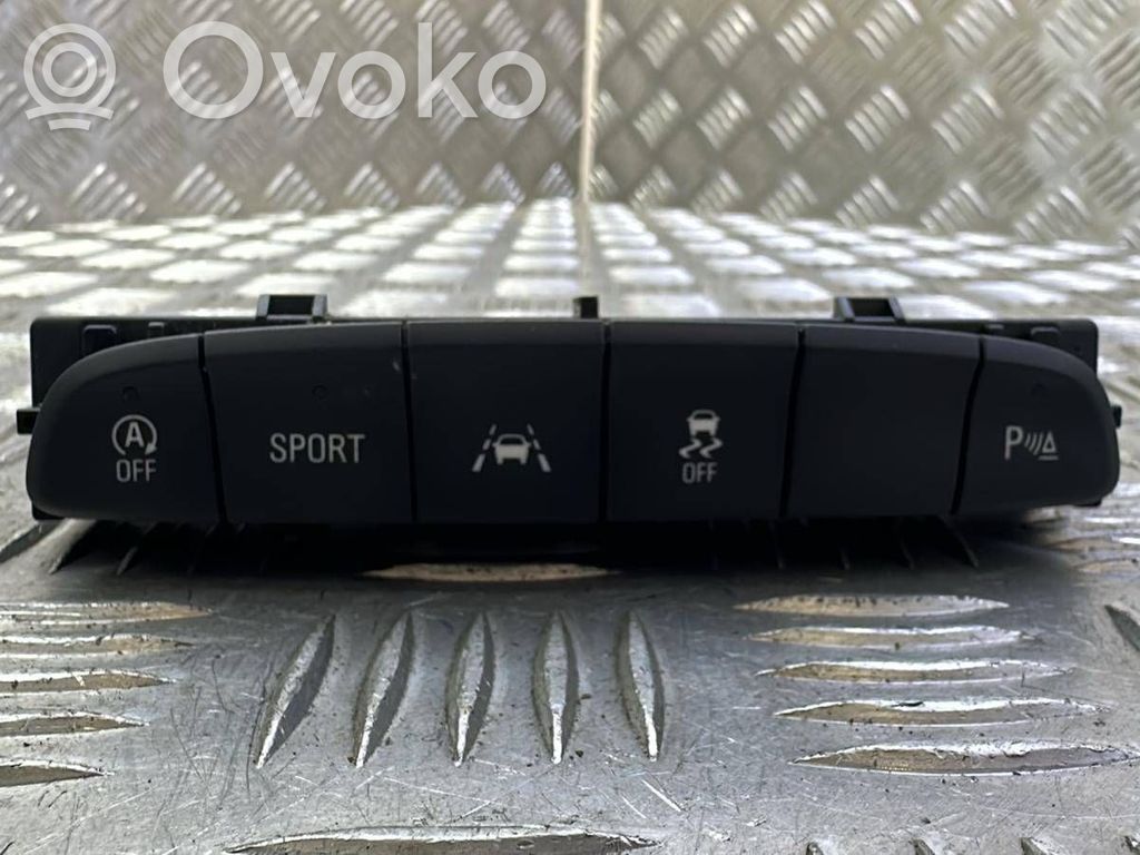 ESP (stability program) switch   39028735,544652613