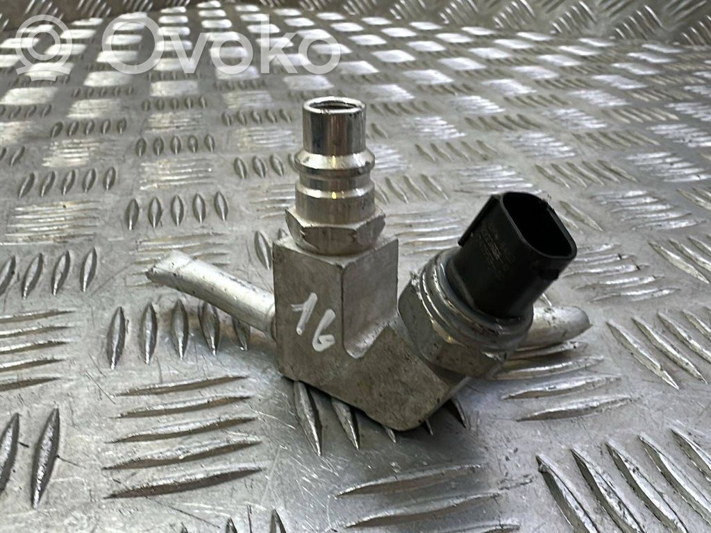 BMW 3 F30 F35 F31 Czujnik ciśnienia klimatyzacji A/C 