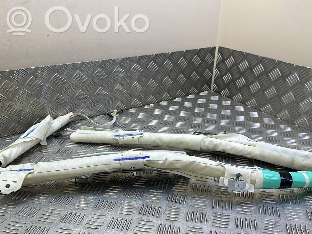 Opel Zafira C Kurtyna airbag 