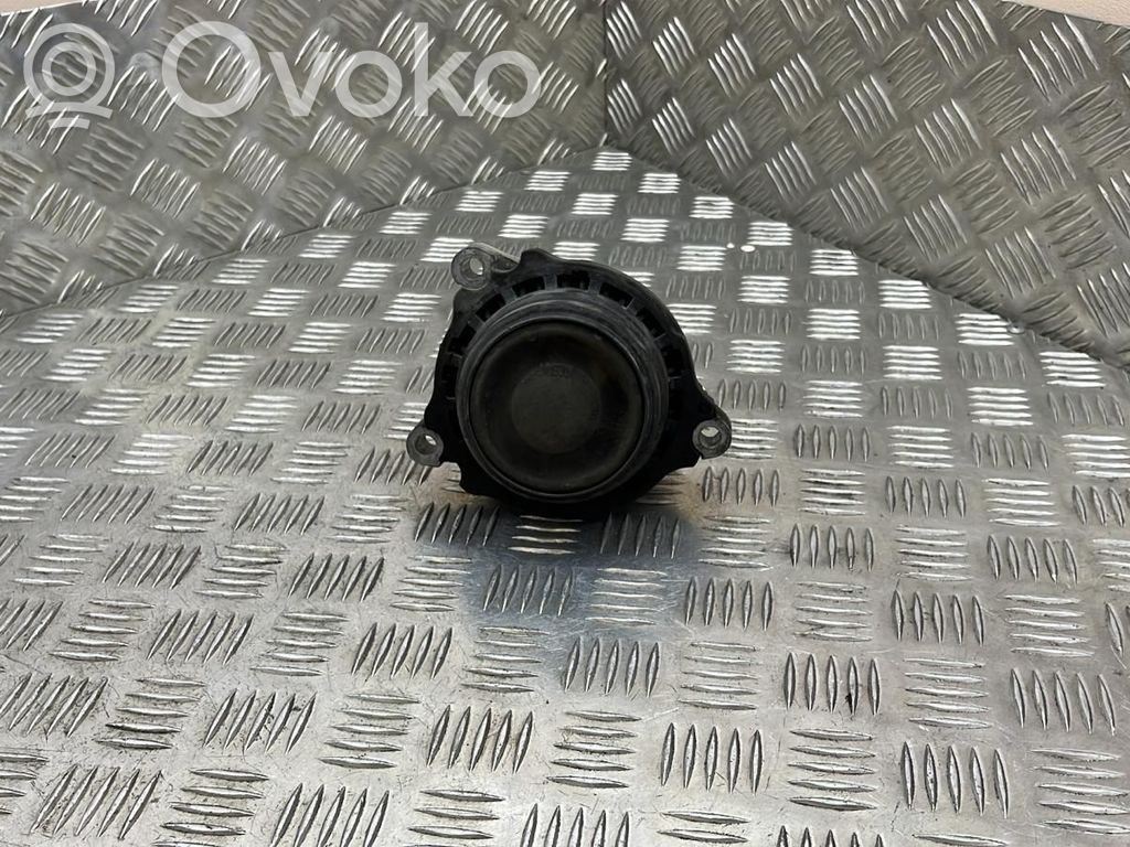 BMW X3 F25 Engine mount bracket 