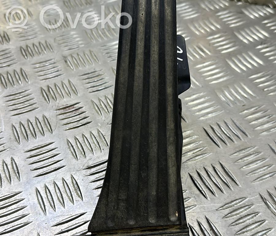 BMW 1 F20 F21 Gaspedal 