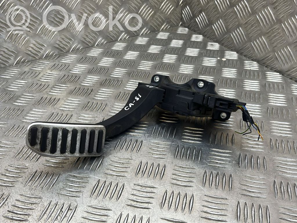 Volvo XC60 Pedală accelerație 
