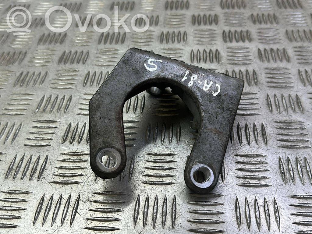 Front differential bracket   30713236