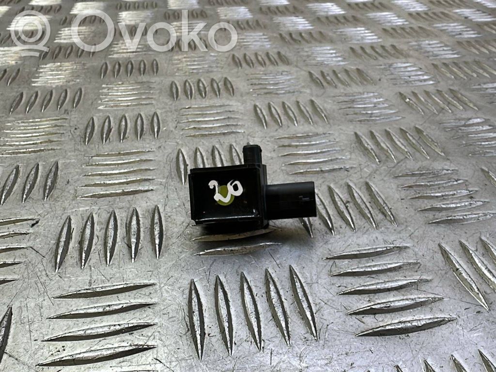 Skoda Superb B8 (3V) Sensor impacto/accidente para activar Airbag 