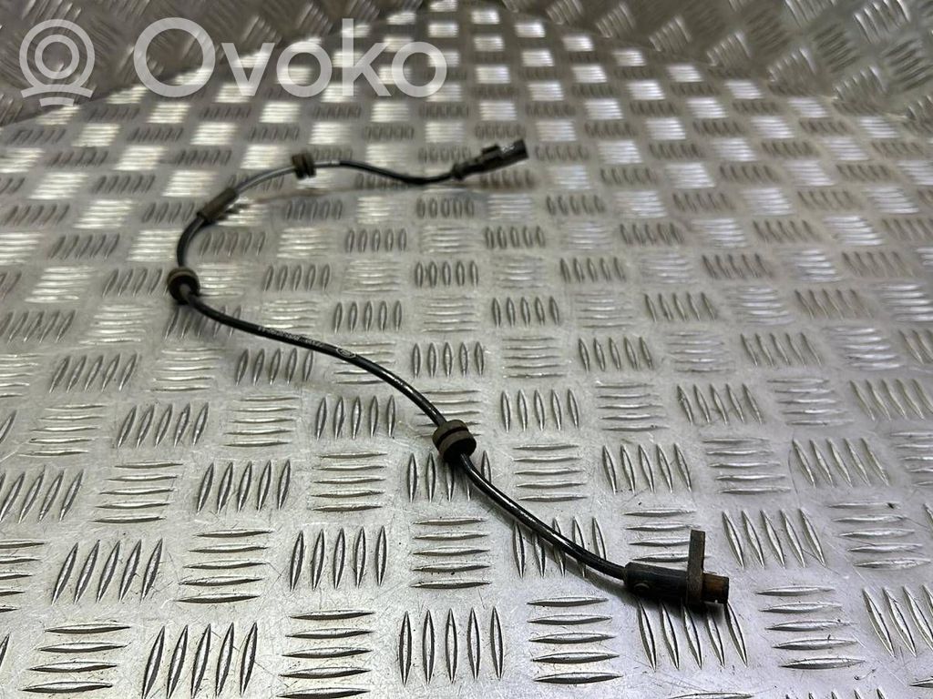 ABS Sensor hinten   8V512C190AA