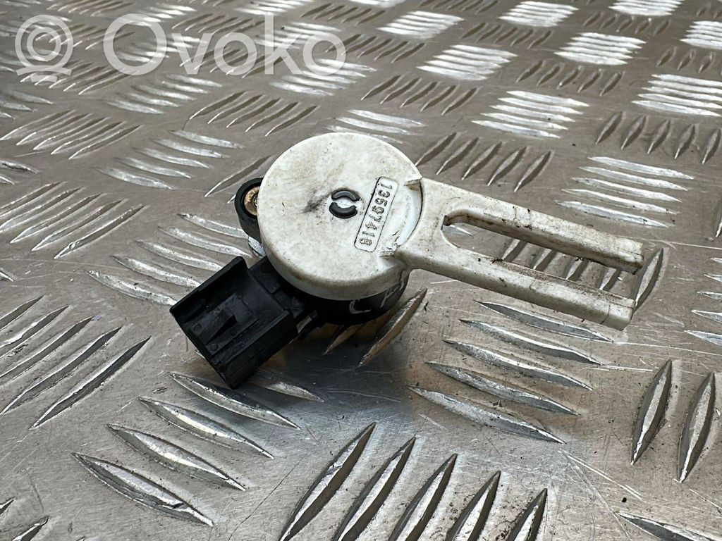 Opel Zafira C Brake pedal sensor switch 