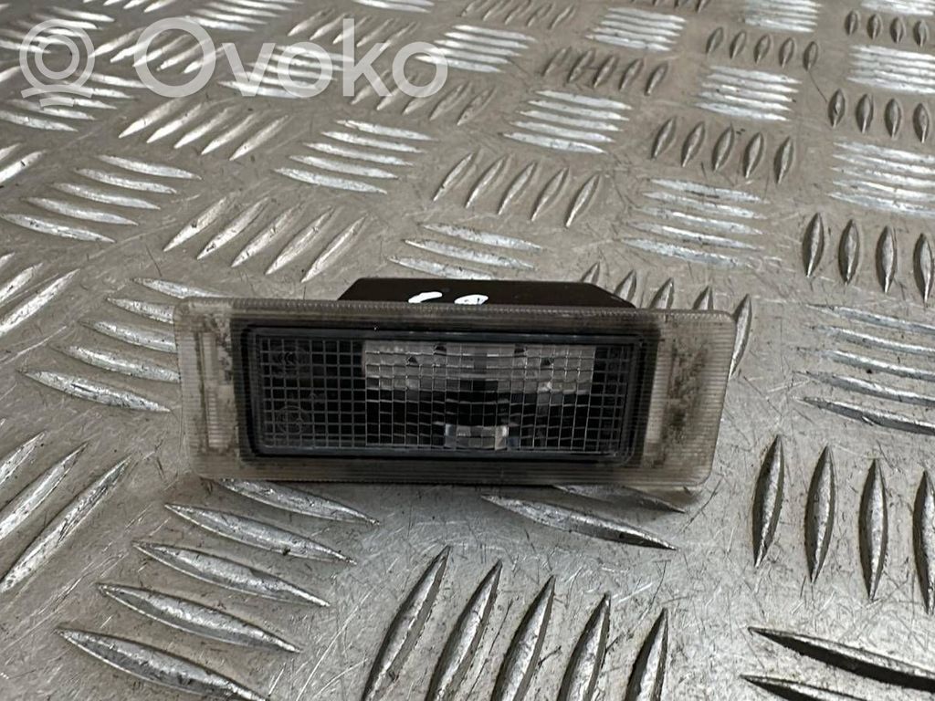 Opel Mokka Éclairage de plaque d'immatriculation 