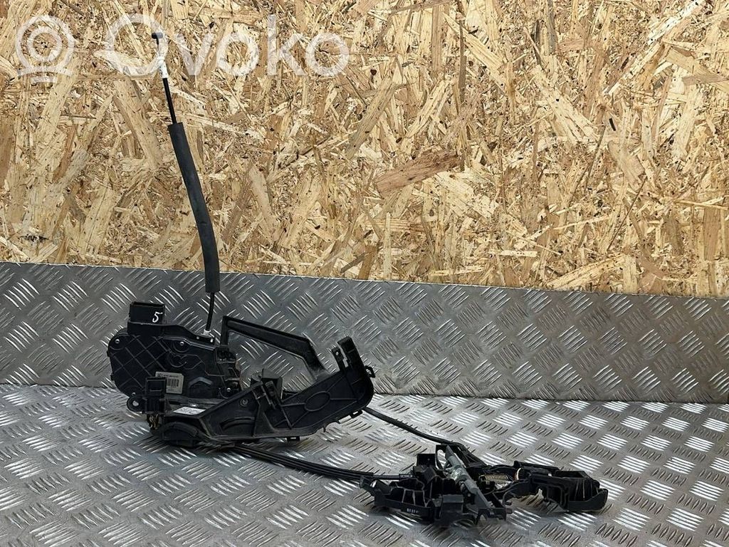 Zamek drzwi tylnych   8X2A26413AC,AW9324995AB