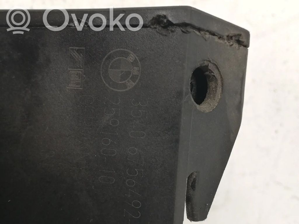 Accelerator throttle pedal   6756492
