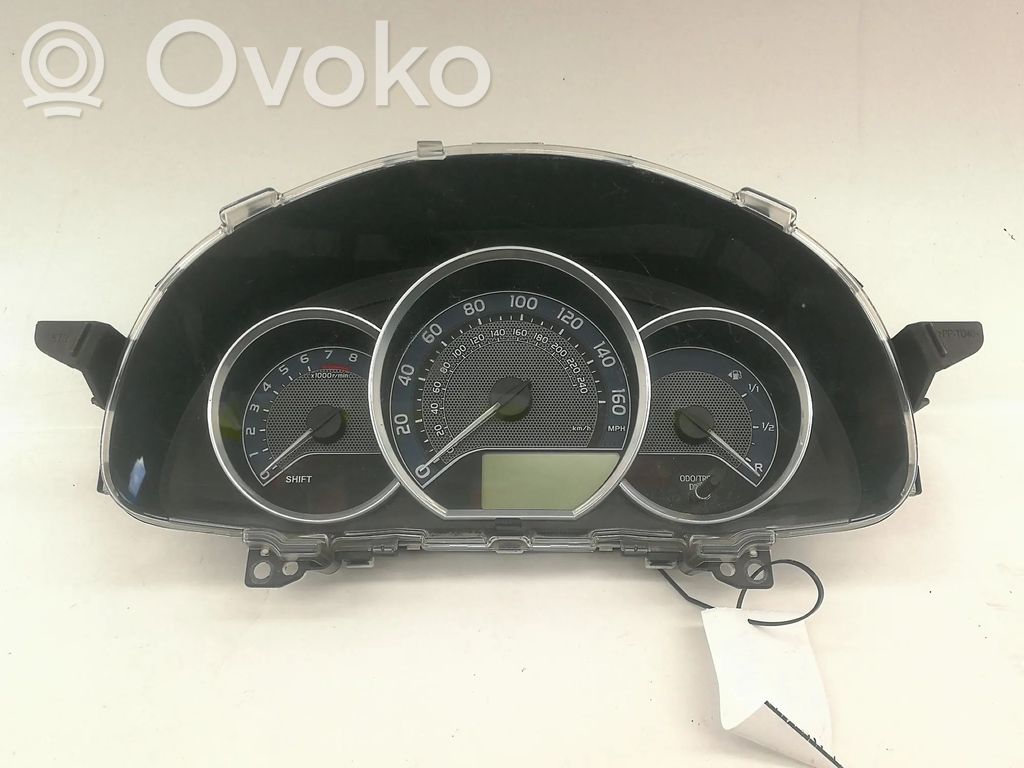Toyota Auris E180 Speedometer (instrument cluster) 