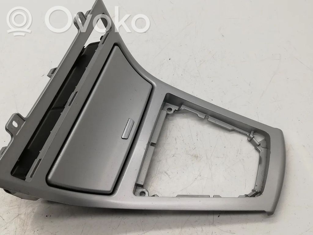 BMW X3 E83 Gear shifter surround trim plastic 