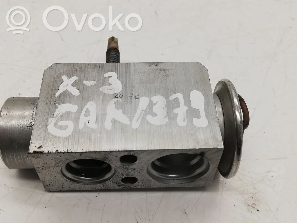BMW X3 E83 Zawór rozprężny klimatyzacji A/C 