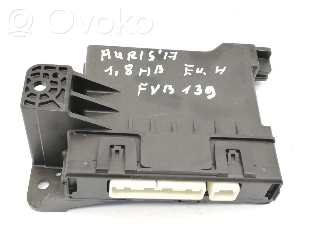 Toyota Auris E180 Other devices 