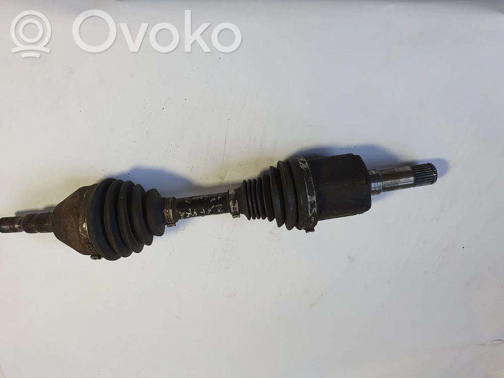 Opel Zafira B Półoś przednia 