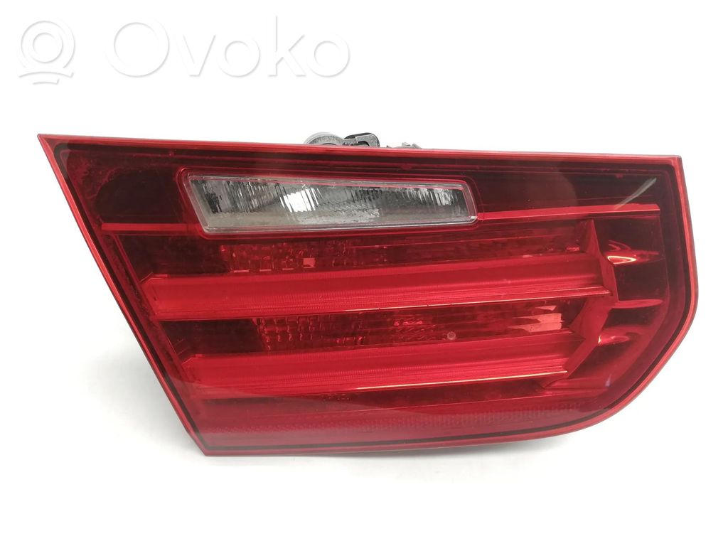 BMW 3 F30 F35 F31 Lampy tylnej klapy bagażnika 