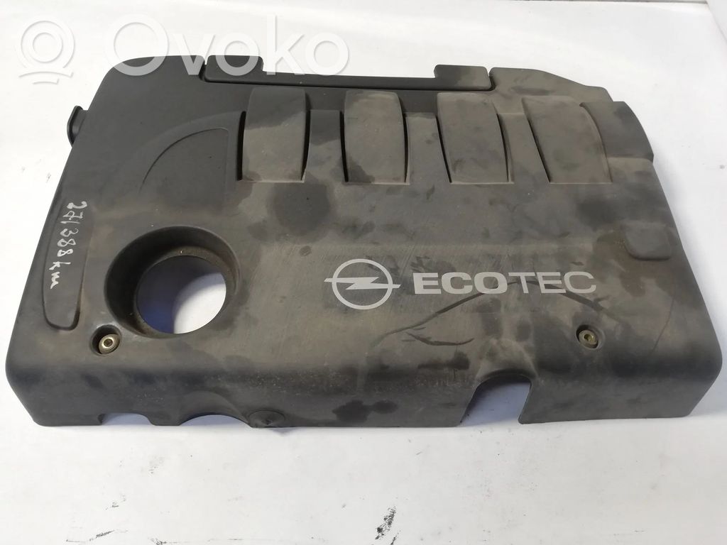 Opel Astra H Capac protecție motor 