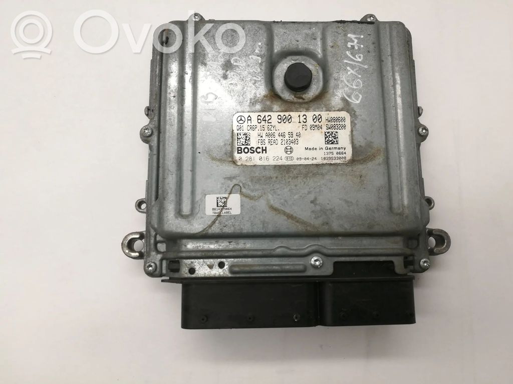 Mercedes-Benz E W212 Engine control unit/module 