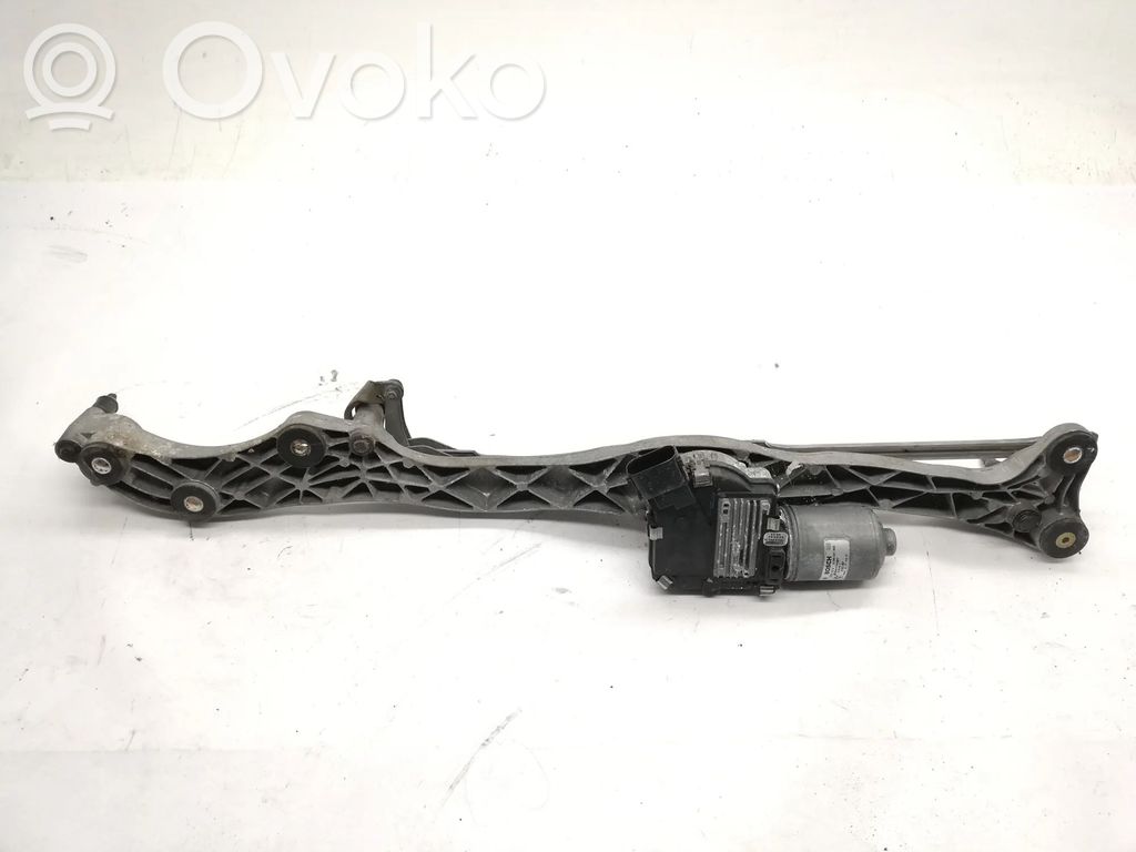 BMW 7 E65 E66 Etupyyhkimen vivusto ja moottori 