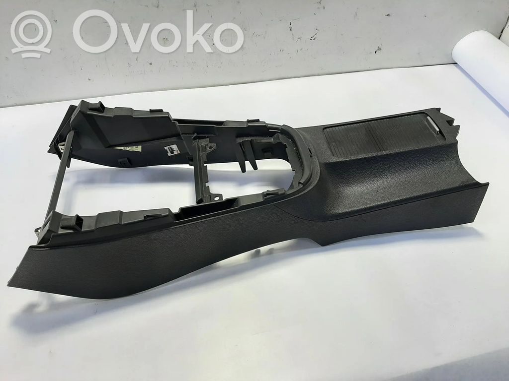 Centrālā konsole   5K0863243C,1K0862531A