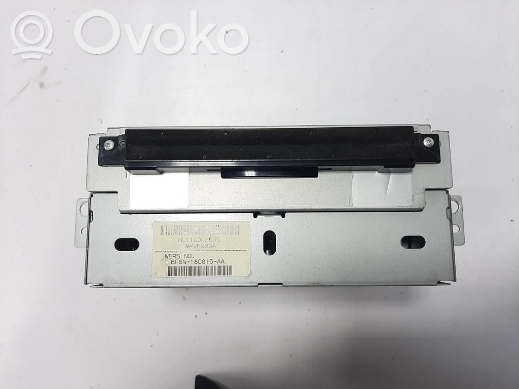 Volvo V60 Radio / CD/DVD atskaņotājs / navigācija 
