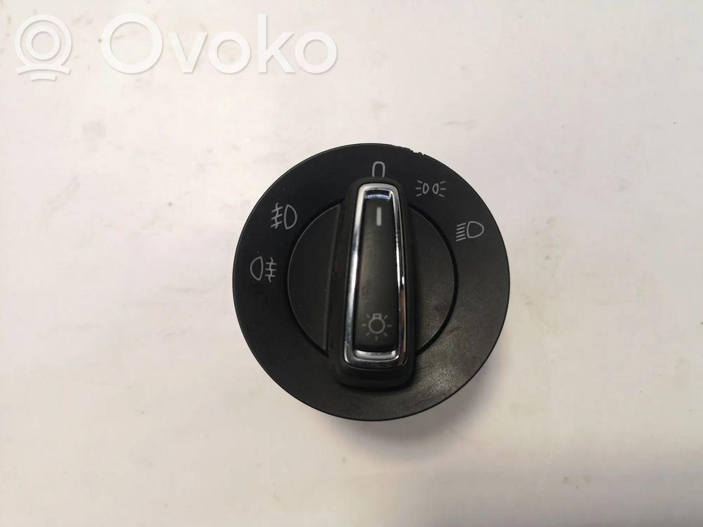 Skoda Superb B8 (3V) Interruptor de luz 