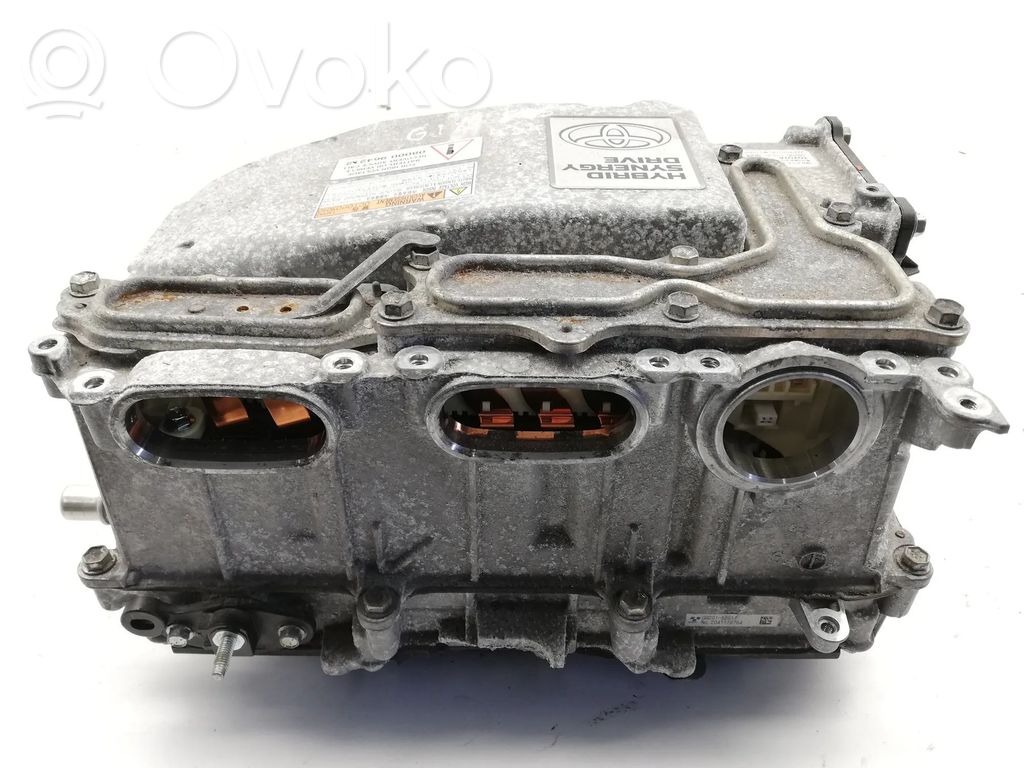 Toyota Yaris Falownik / Przetwornica napięcia 