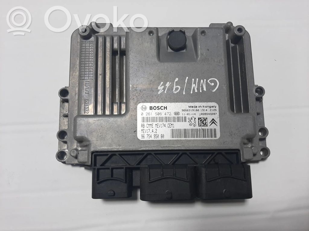 Peugeot 3008 I Engine control unit/module 