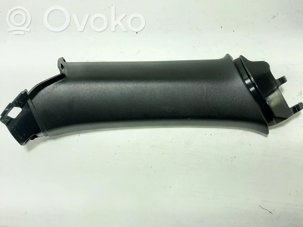 Volvo XC60 Rivestimento montante (C) 