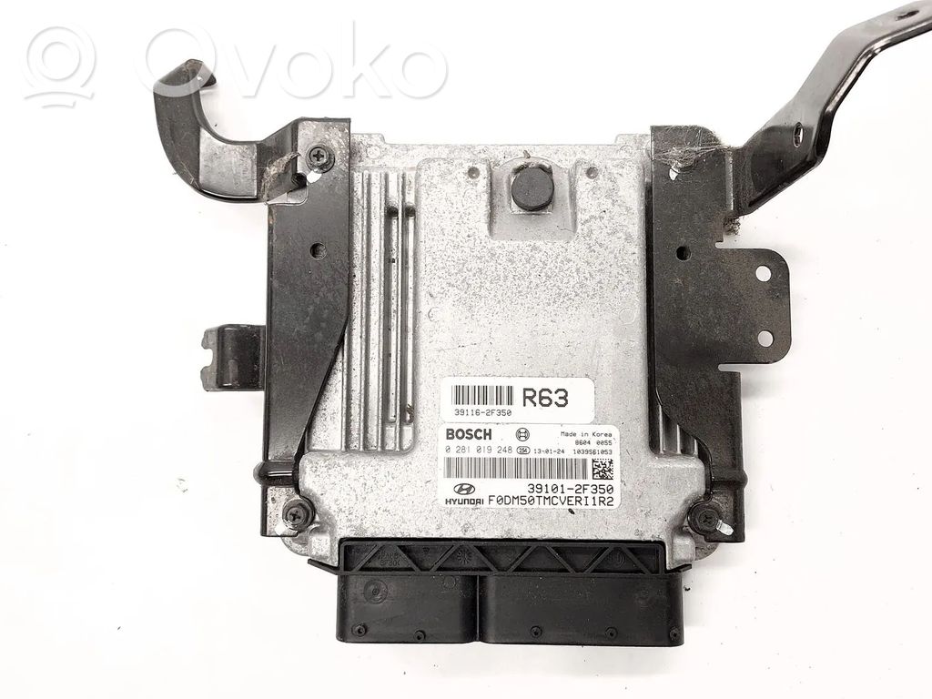 Hyundai Santa Fe Engine control unit/module 