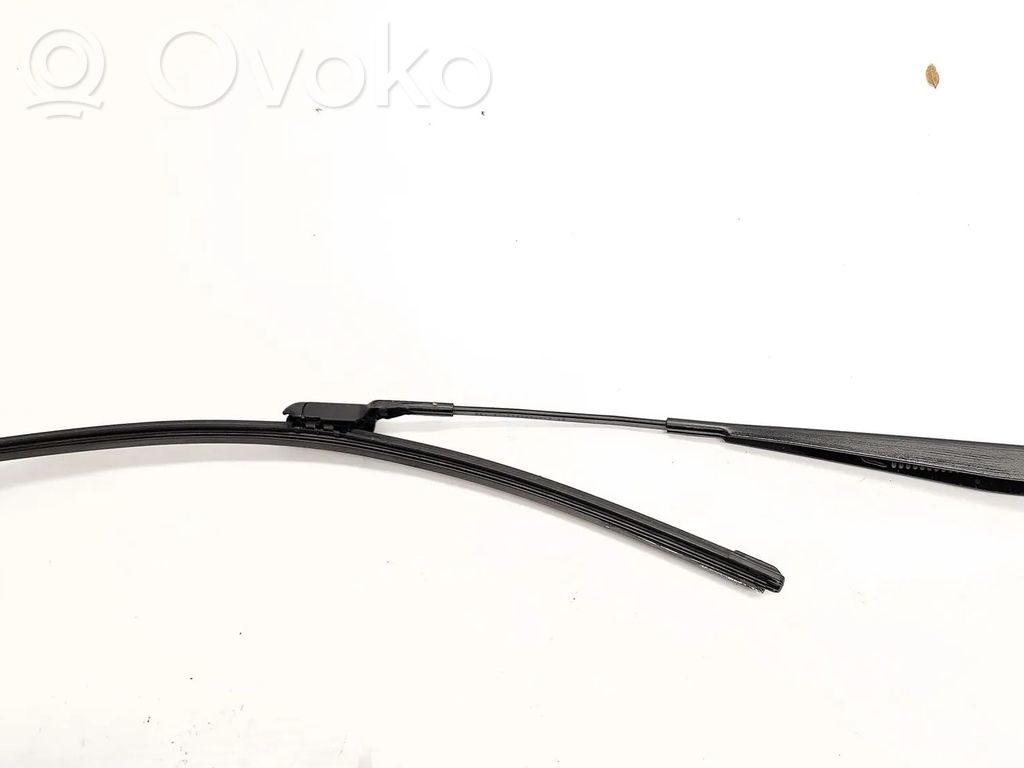 BMW 2 F45 Wycieraczka szyby przedniej / czołowej 