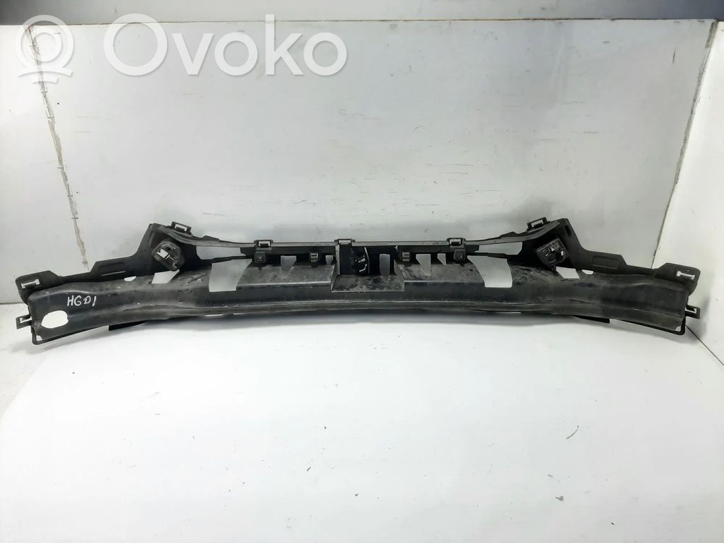 Volvo V40 Apakšējā bampera daļa (lūpa) 