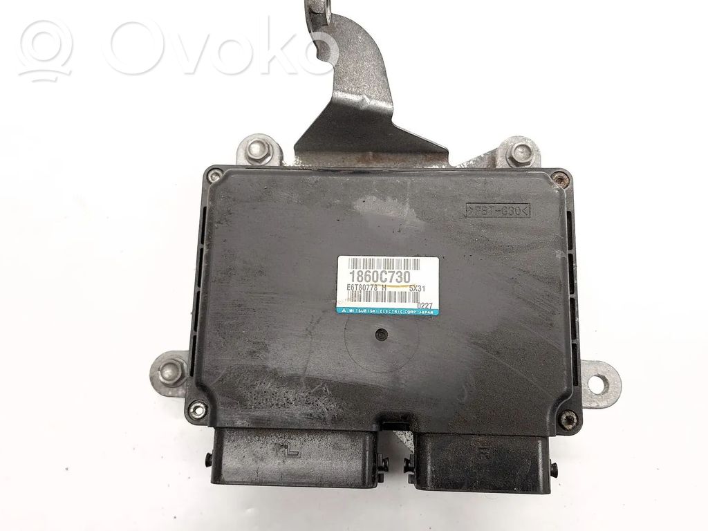 Unidad de control/módulo del motor   1860C730