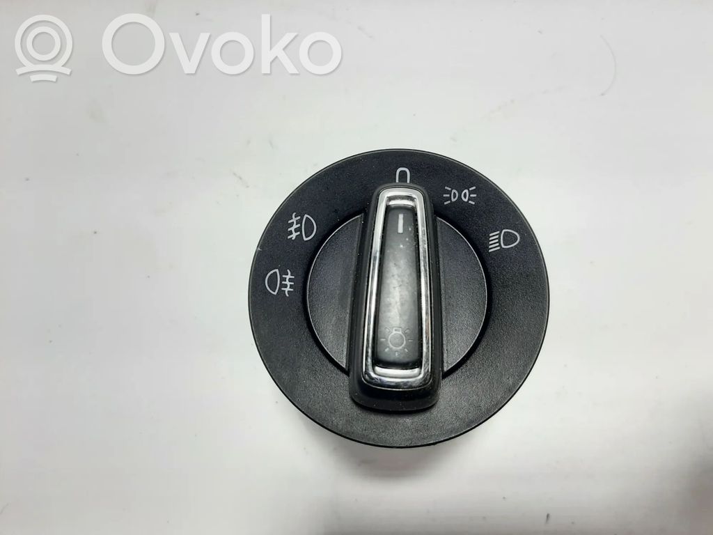 Skoda Superb B8 (3V) Interruptor de luz 