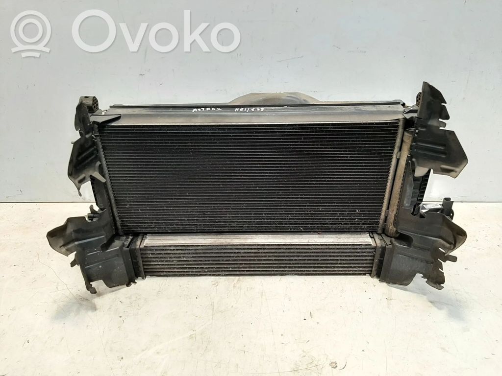 Opel Astra K Комплект радиатора 