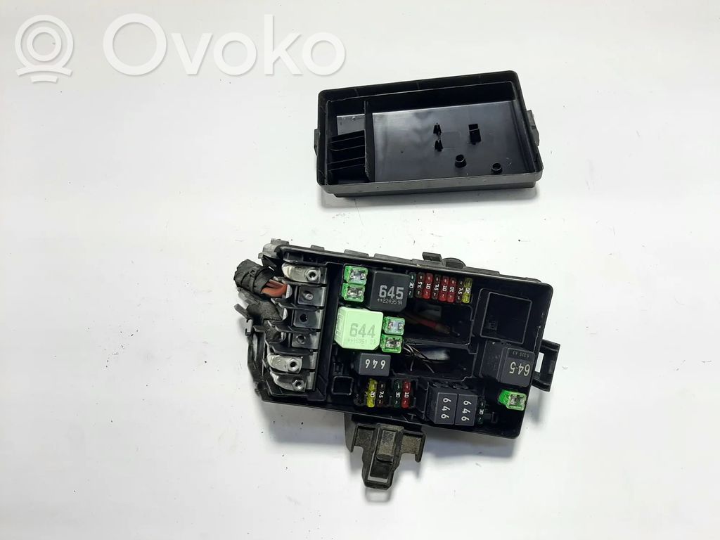 Skoda Superb B8 (3V) Módulo de fusible 
