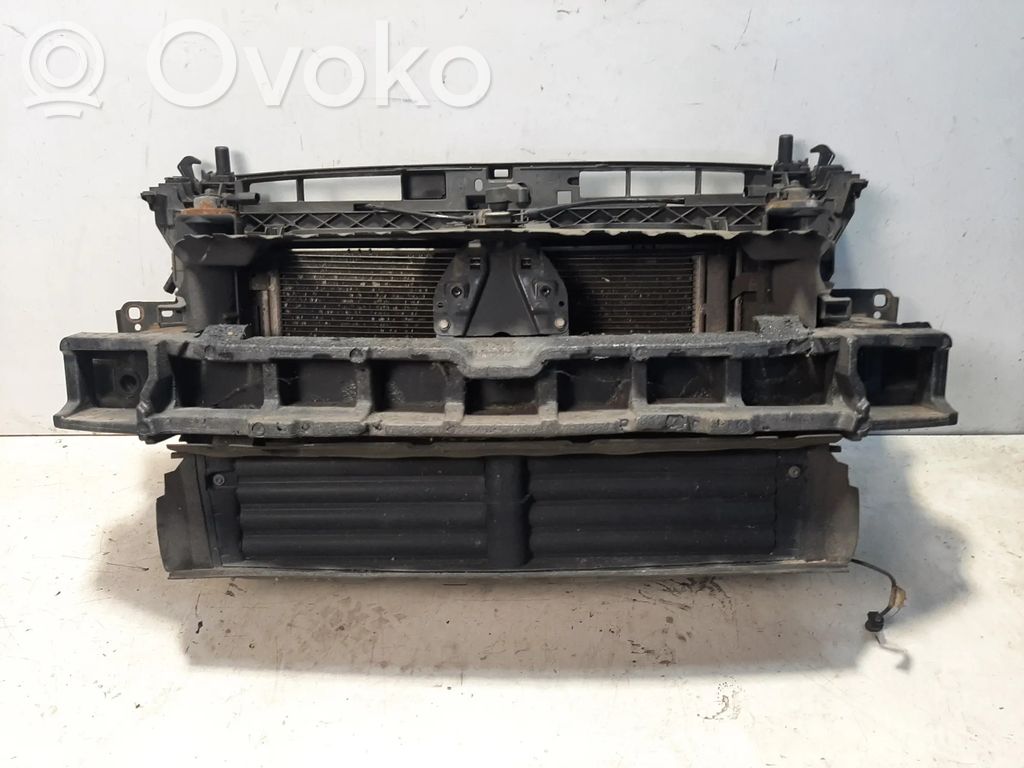Skoda Superb B8 (3V) Pas przedni