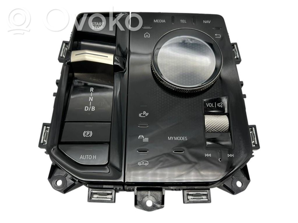 BMW iX Head unit multimedia control 