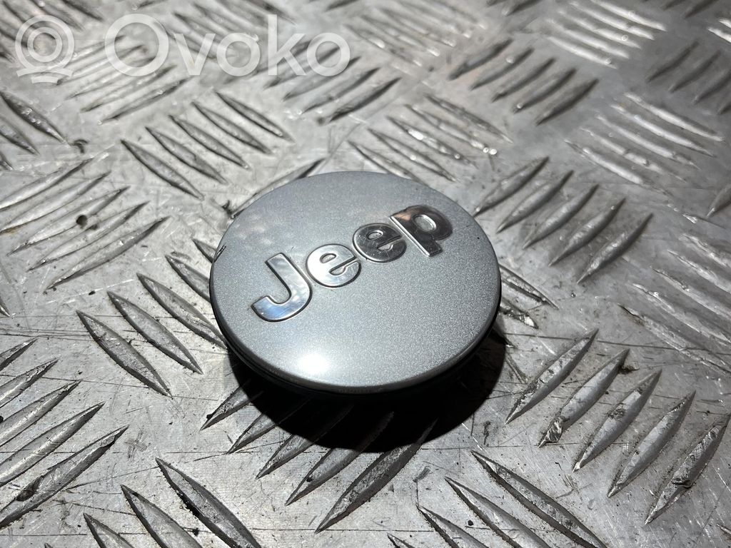 Jeep Avenger Tapacubos original de rueda 