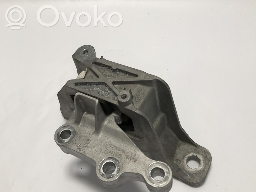 Ford Kuga III Engine mount vacuum valve 