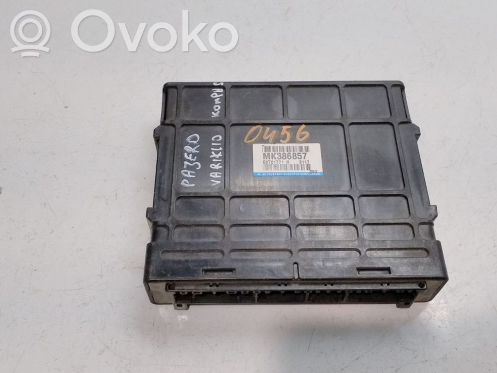Mitsubishi Pajero Engine control unit/module 