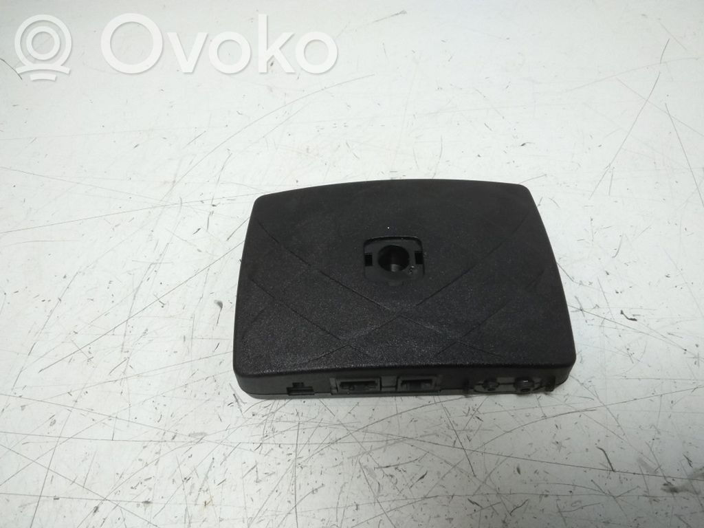 Dodge Caliber Bluetooth modulis 