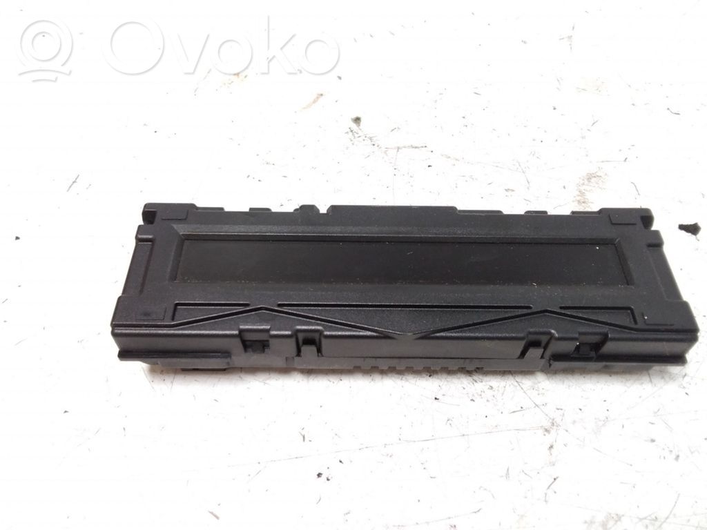Opel Insignia A Monitori/näyttö/pieni näyttö 