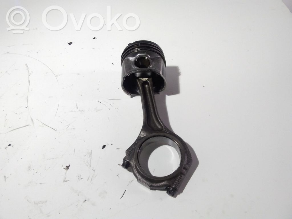 Piston with connecting rod   059J