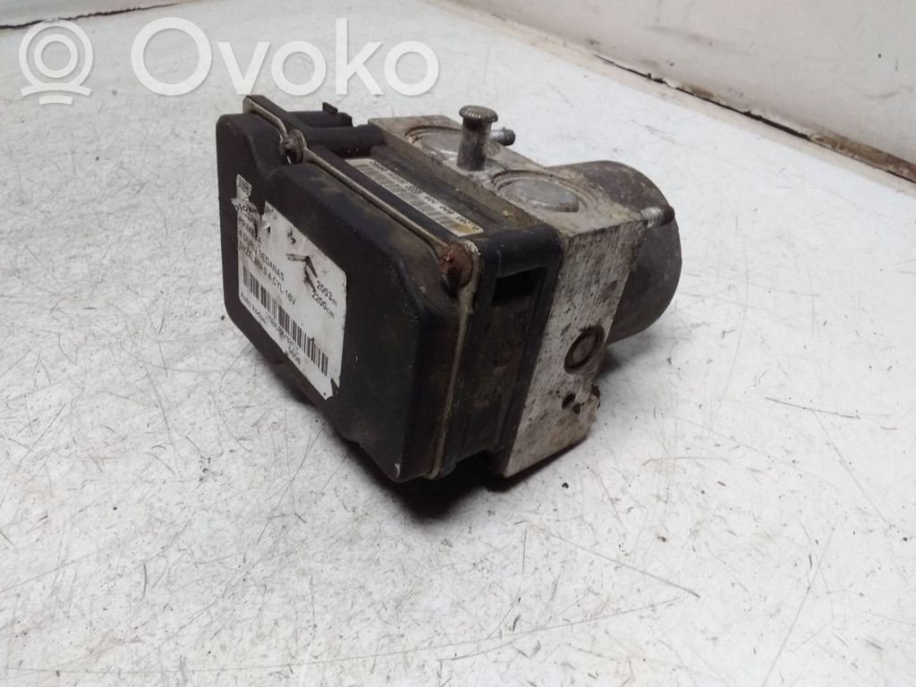 Nissan Primera ABS Pump 
