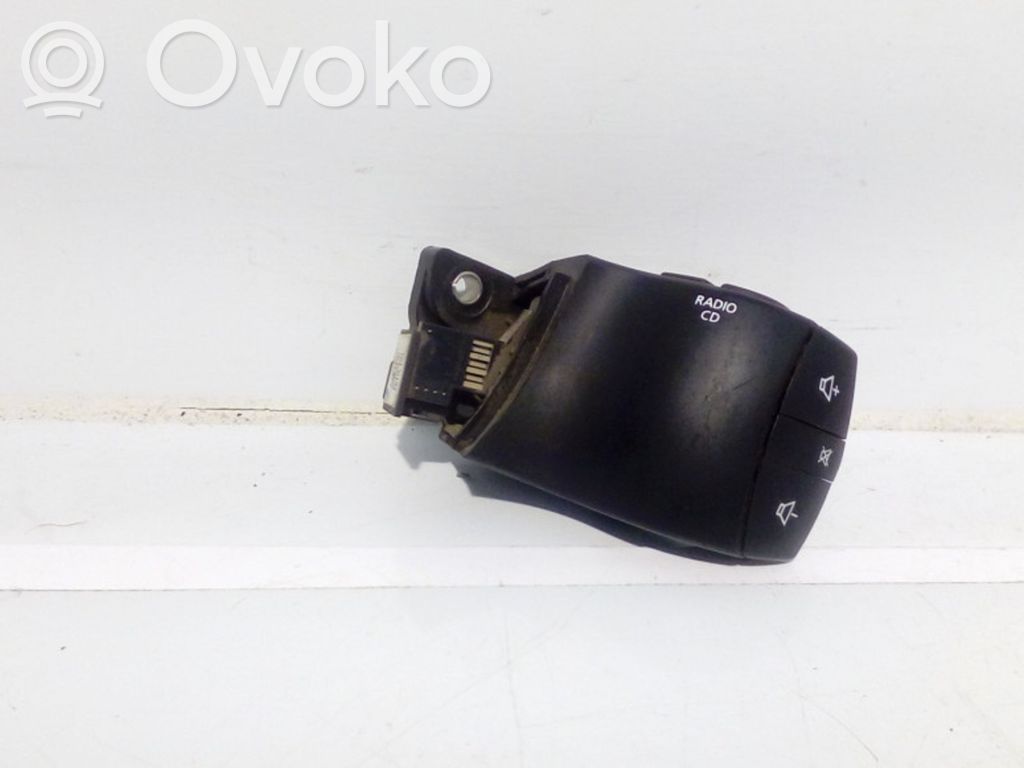 Renault Koleos I Interruptor de control multifunción 
