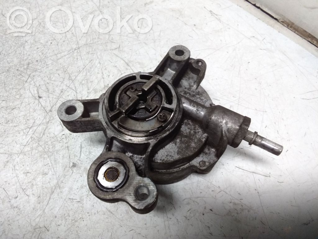Volvo V50 Pompa podciśnienia / Vacum 
