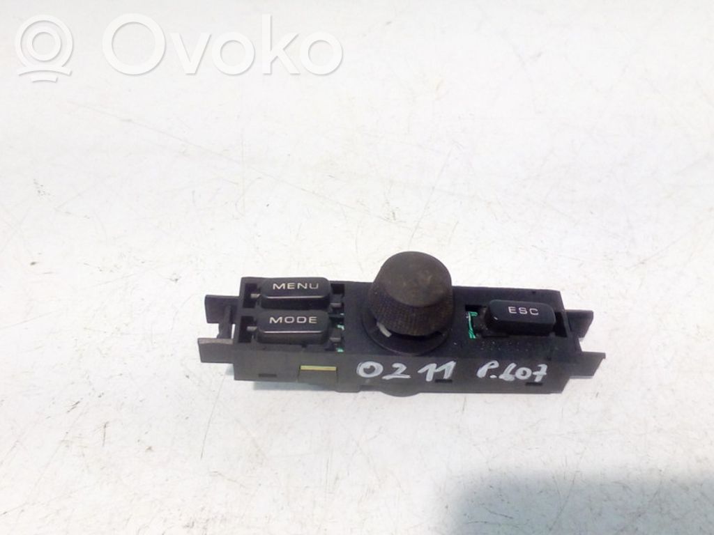 Peugeot 607 On-board computer control switch 