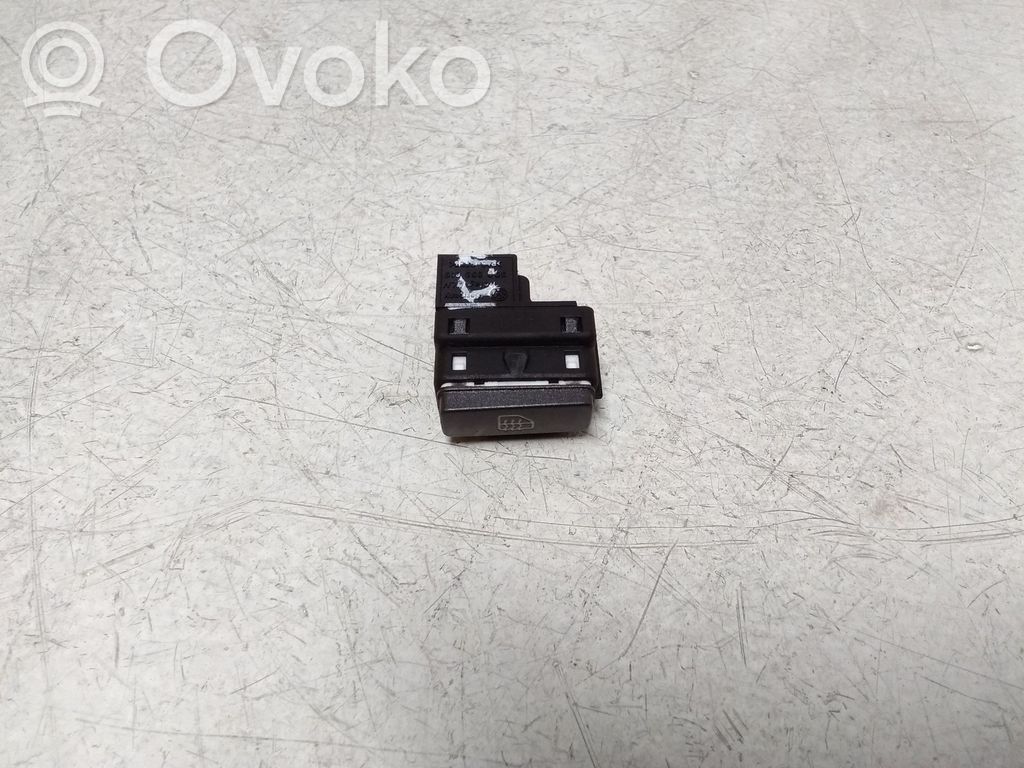 Volkswagen Phaeton Windscreen/window heater switch 