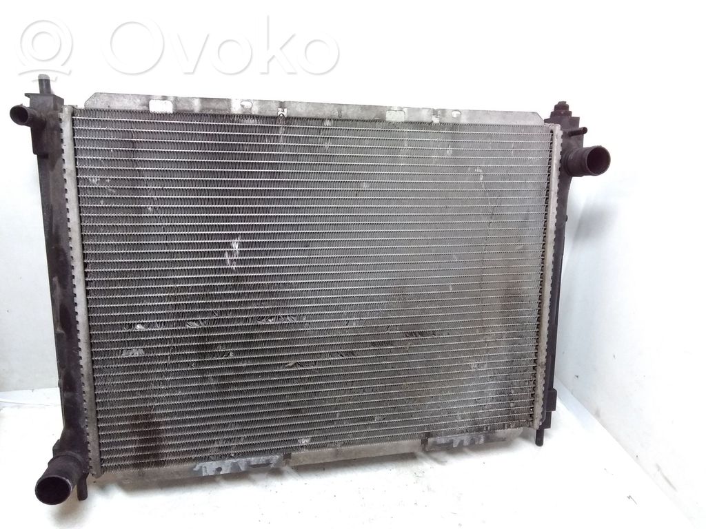 Nissan Note (E11) Coolant radiator 