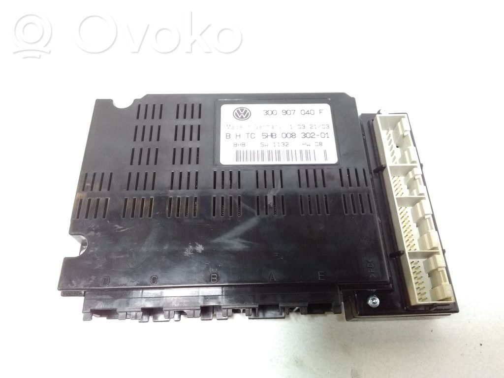 Volkswagen Phaeton Air conditioning/heating control unit 